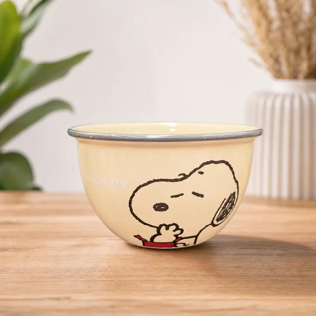 bowl de snoopy red dormilon crema